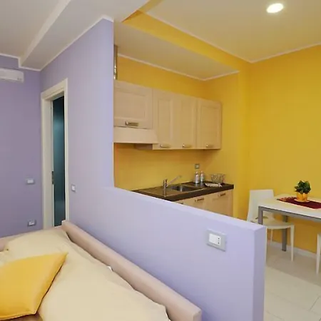 Maurice Apartmanhotel Stresa