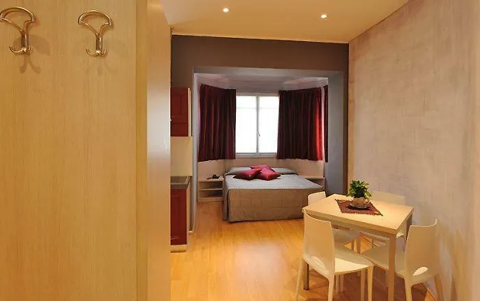 Maurice Lejlighedshotel Stresa