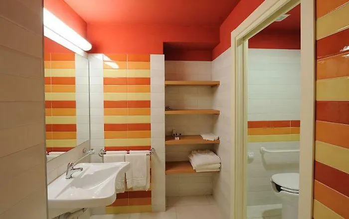 Maurice Apartahotel Stresa